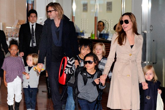 El actor quiere que los seis hijos que tiene con Angelina Jolie aprendan a cuidar de otros seres vivos.