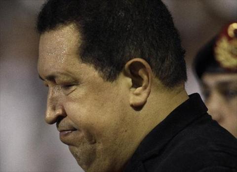 Médicos comunican a familia de Chávez que éste no se recuperará 