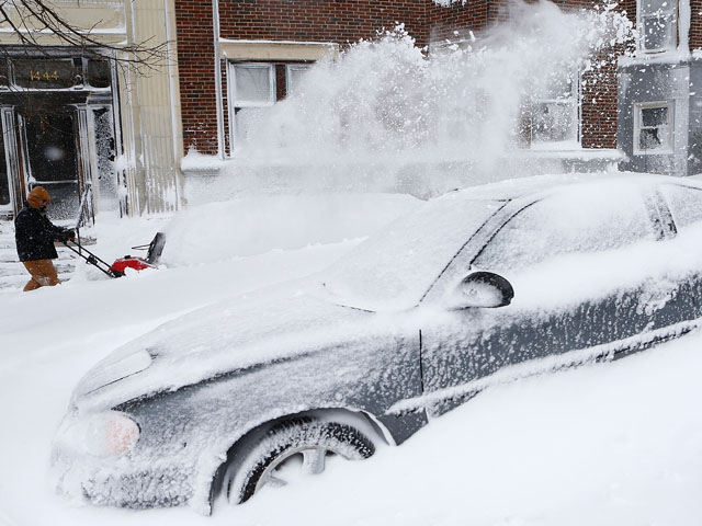 Massive Blizzard Hits New England