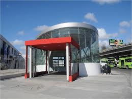 parada del metro de santo domingo pedro mir